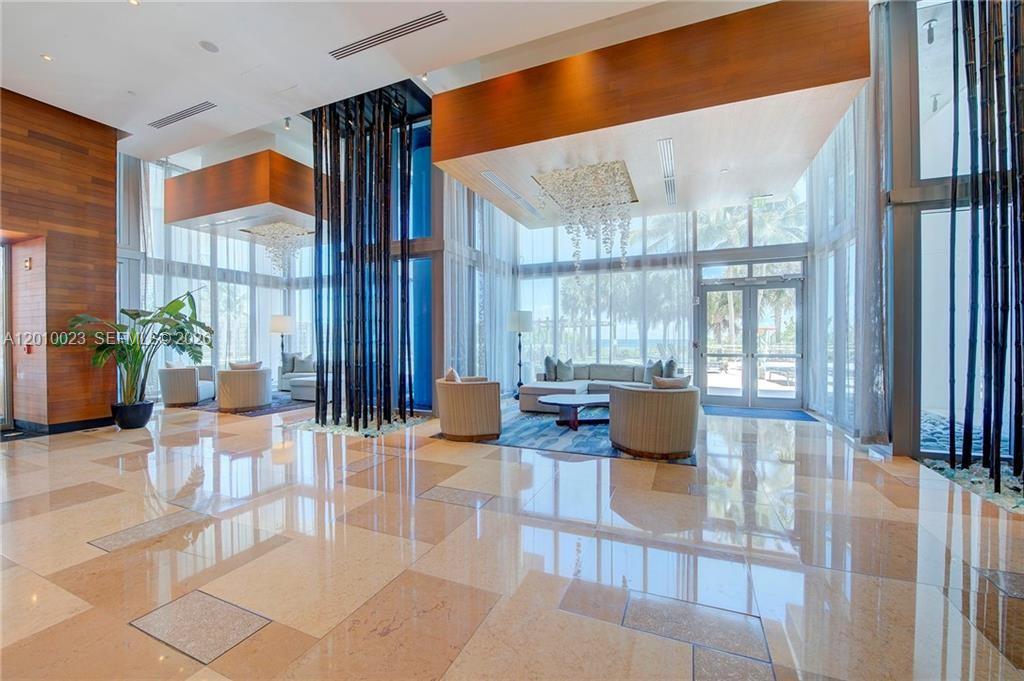 NORTH CARILLON BEACH COND - Residential