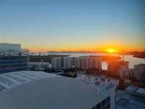NORTH CARILLON BEACH COND - Residential