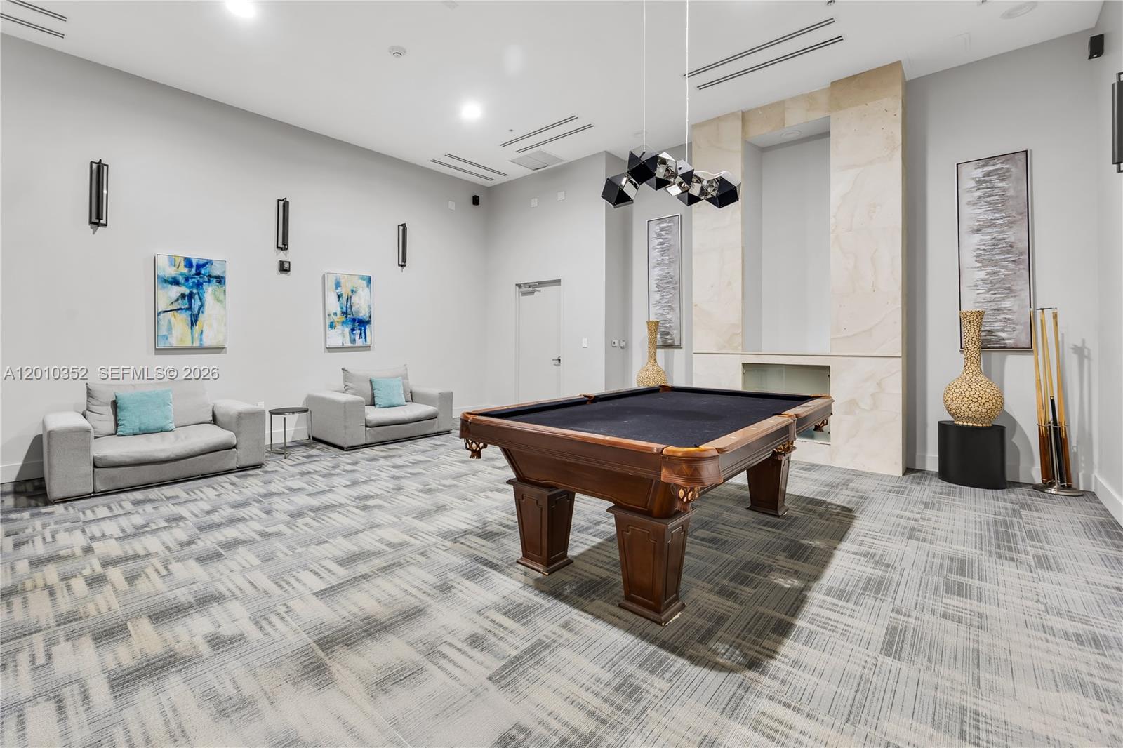 ONYX ON THE BAY CONDO - Residential