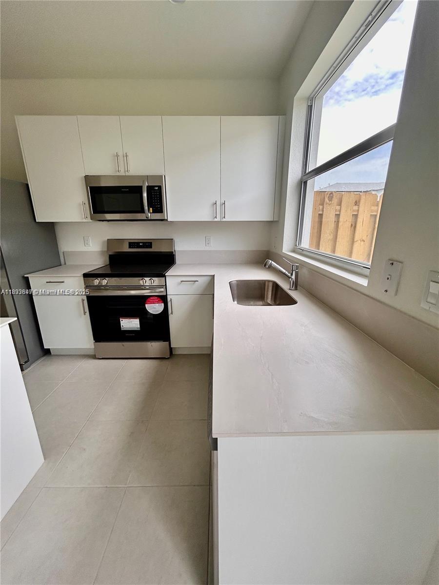 Del Mar - Residential Lease
