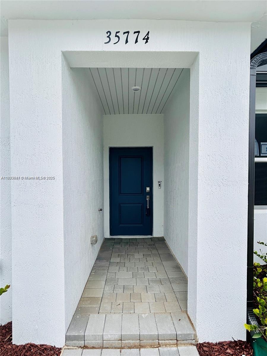 Del Mar - Residential Lease