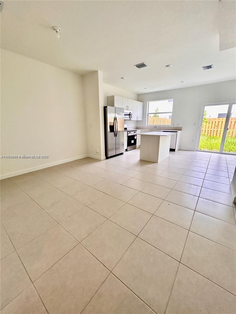 Del Mar - Residential Lease