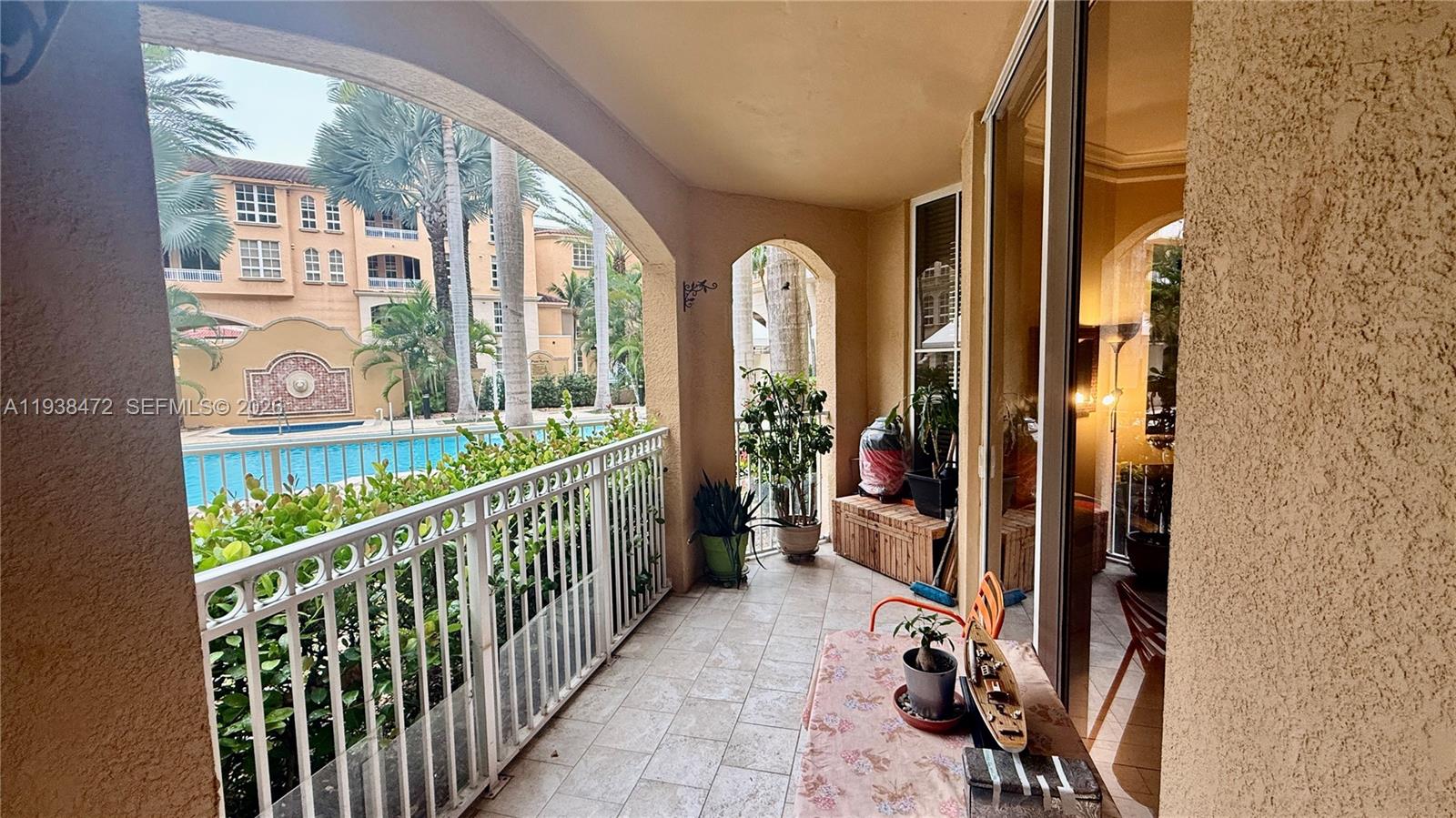 ALAQUA CONDO - Residential