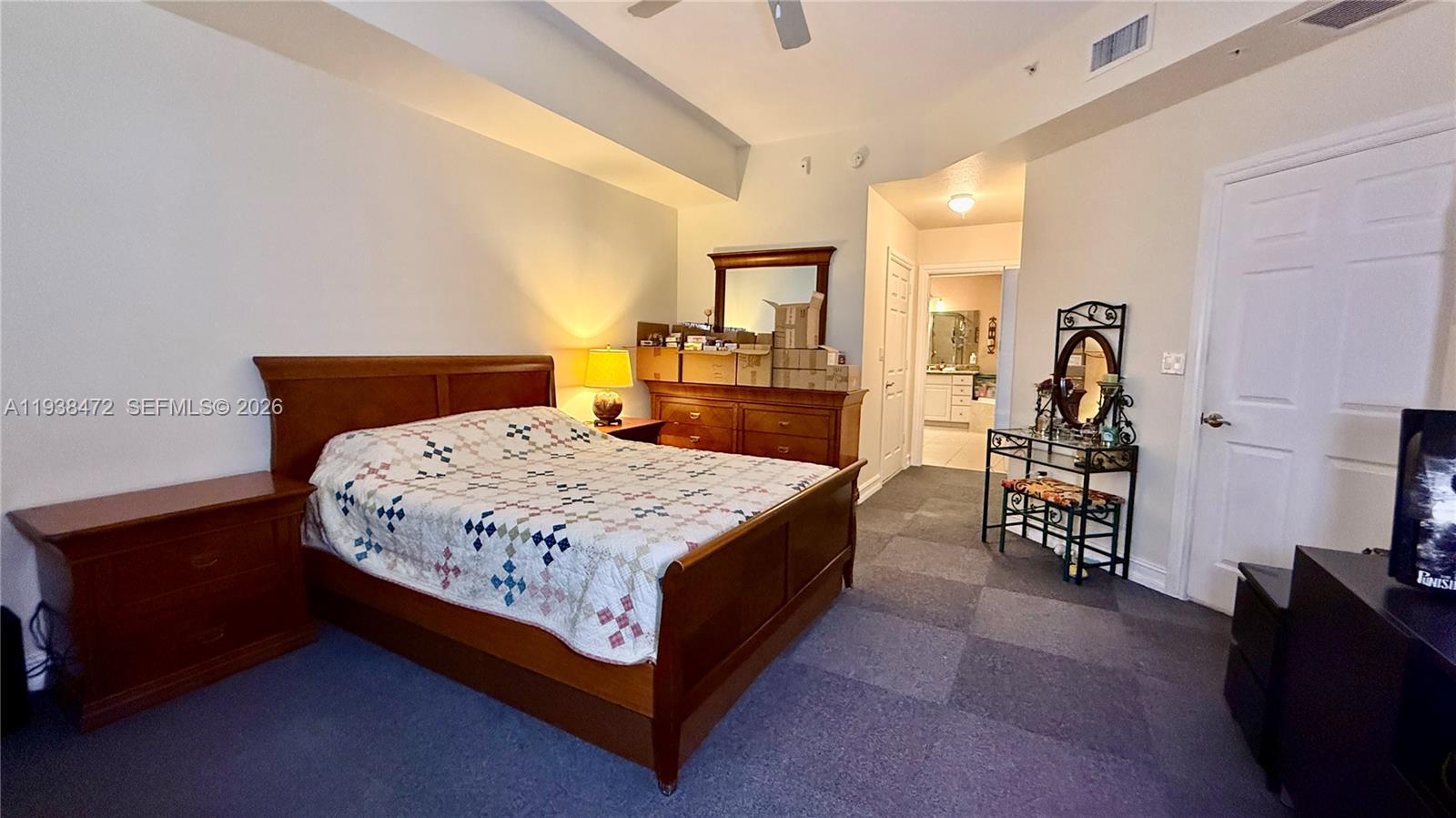 ALAQUA CONDO - Residential