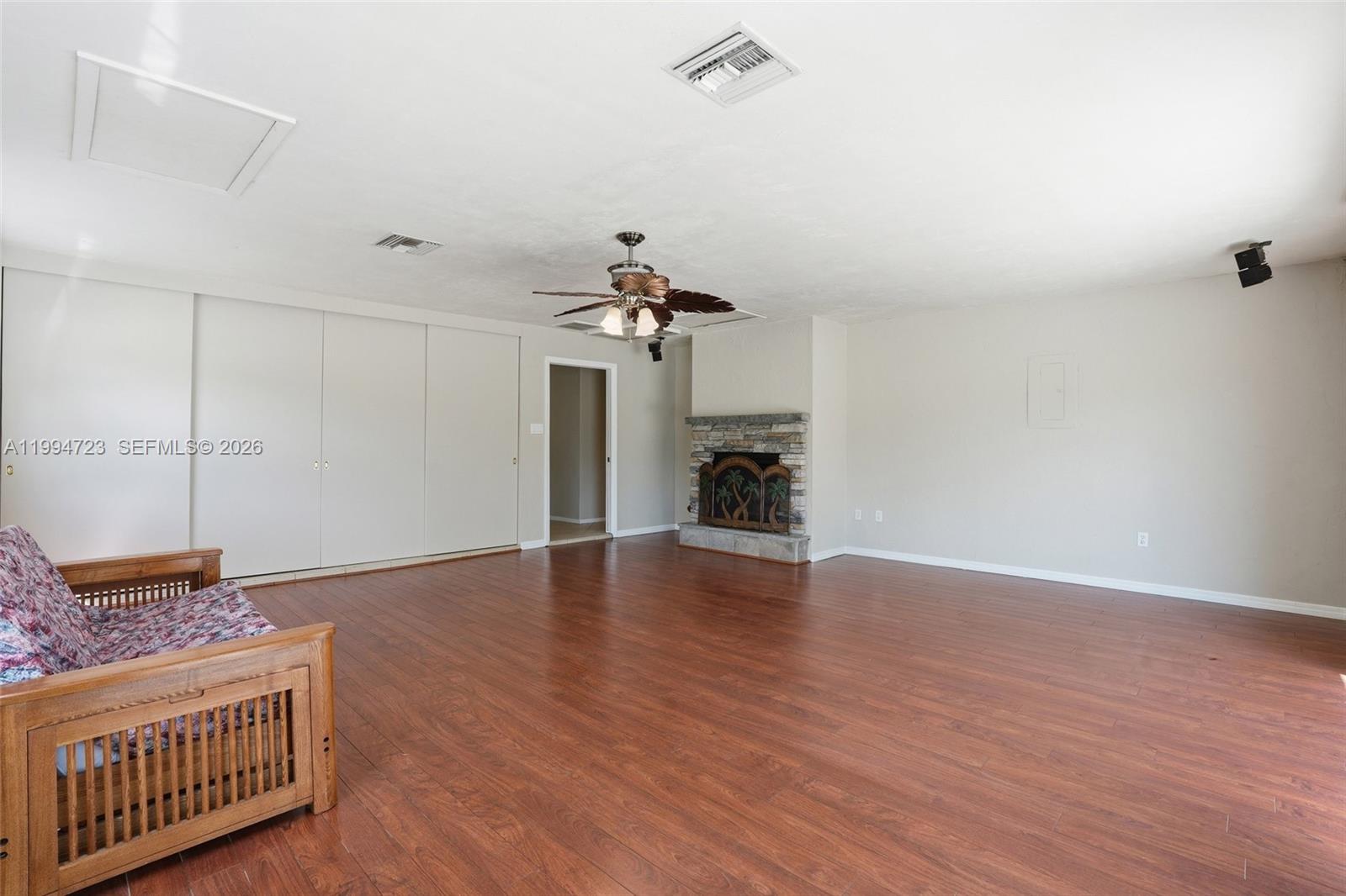 BRIARCLIFF - Residential