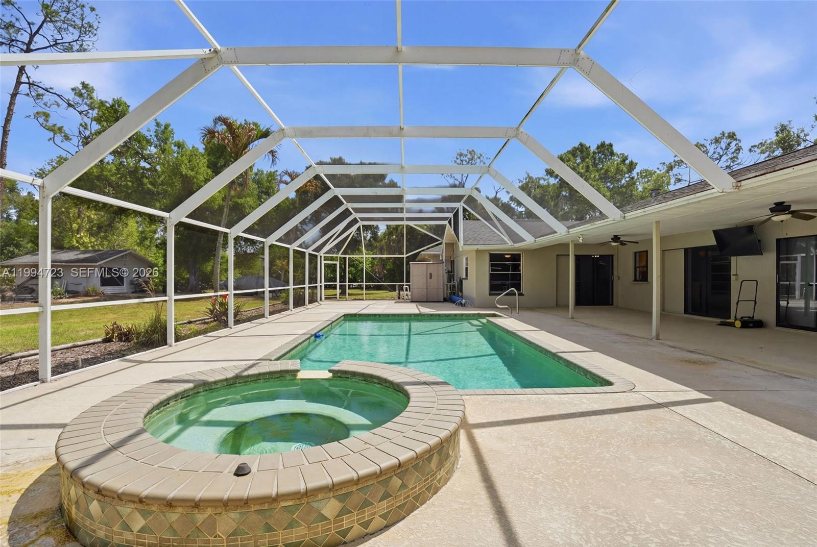 BRIARCLIFF - Residential