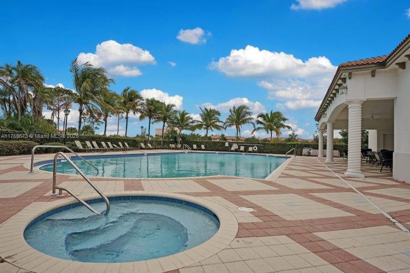 MEDITERRANEA - Residential Lease