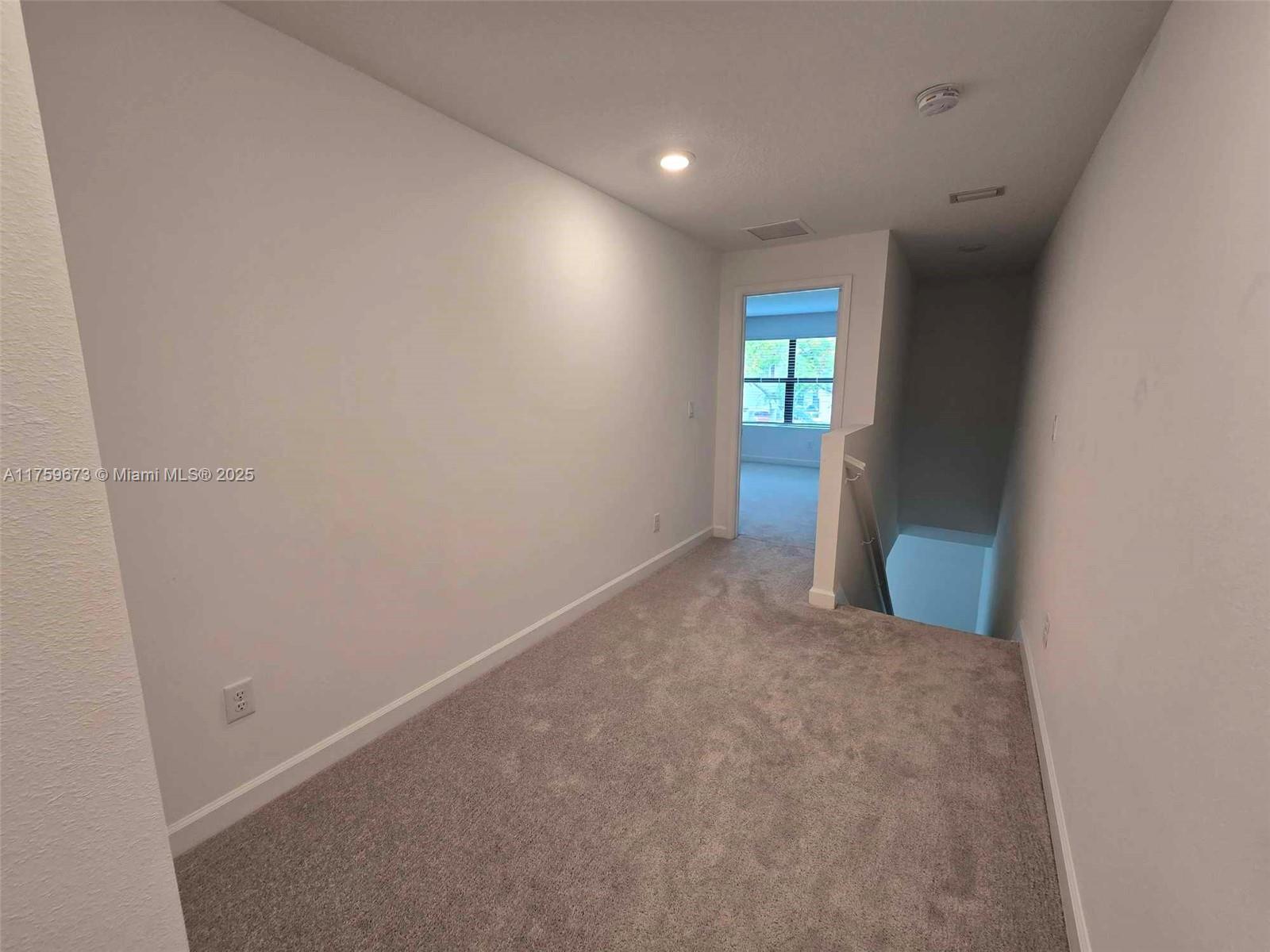 MEDITERRANEA - Residential Lease