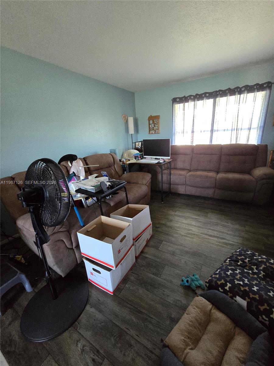 Port Charlotte - Residential