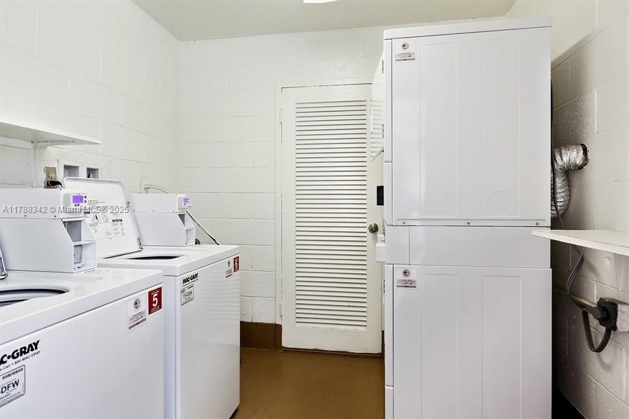 KINGS POINT IMPERIAL COND - Residential Lease