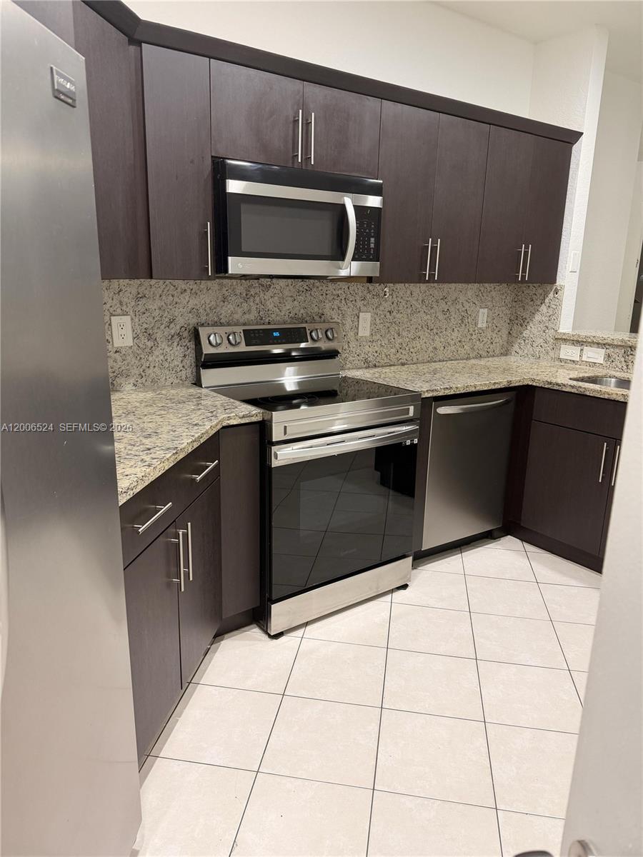 C & P PROPERTIES PLAT - Residential