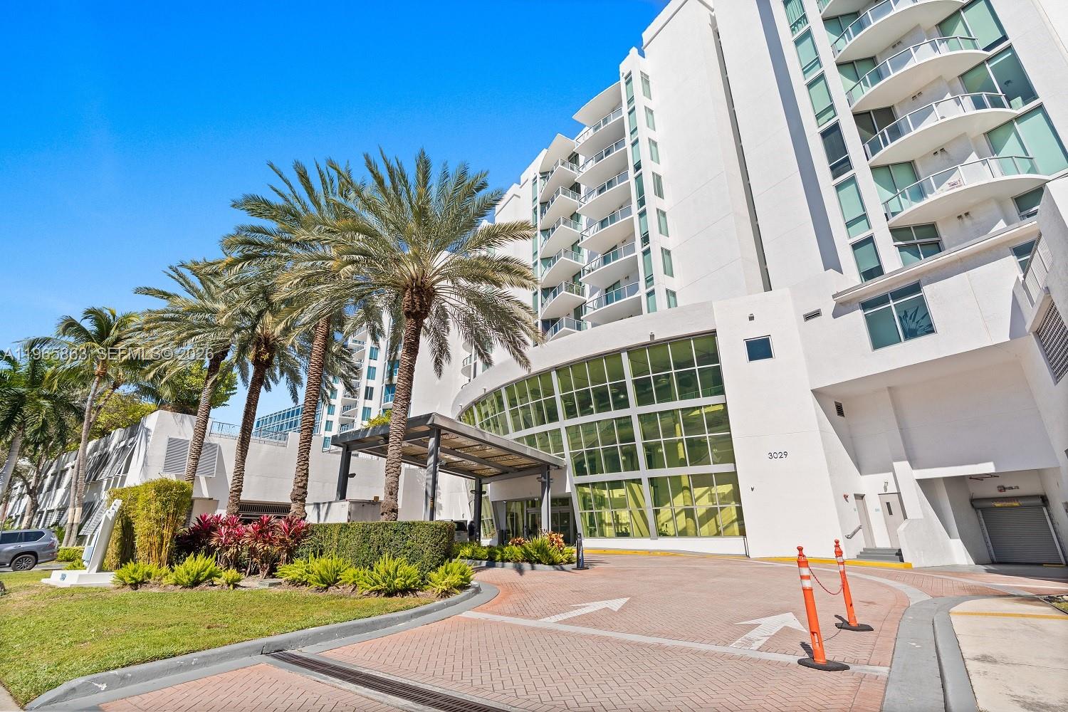 UPTOWN MARINA LOFTS CONDO - Residential