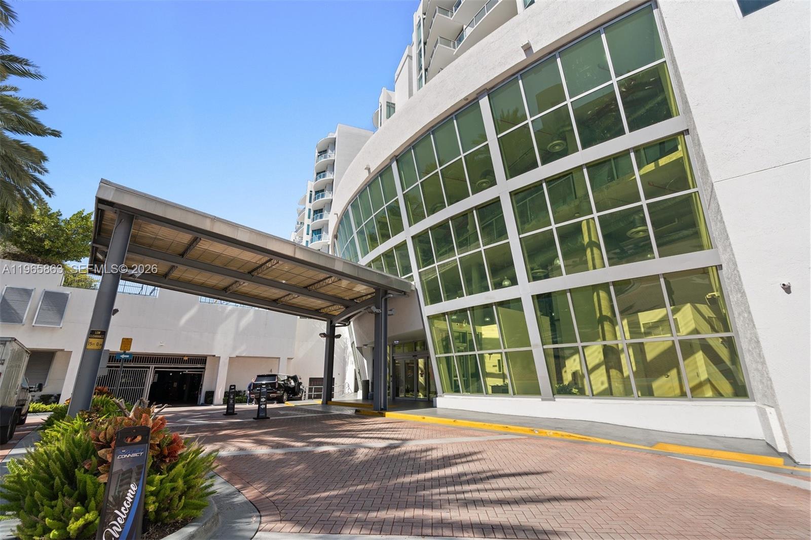 UPTOWN MARINA LOFTS CONDO - Residential