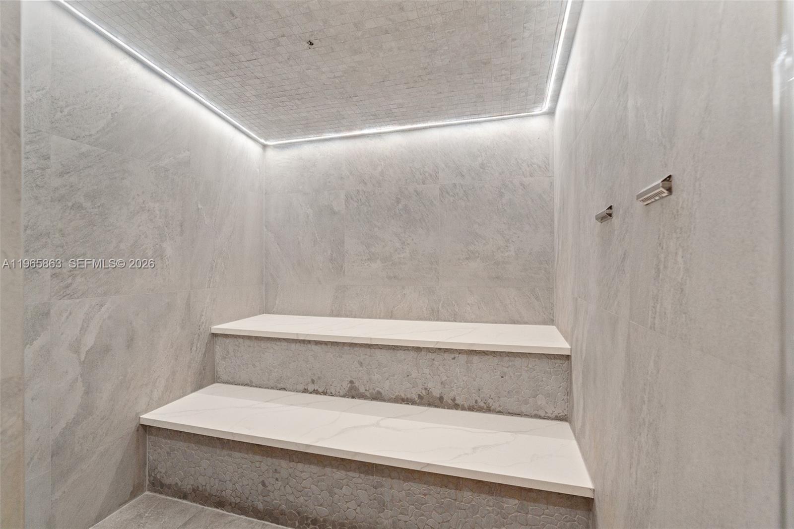 UPTOWN MARINA LOFTS CONDO - Residential