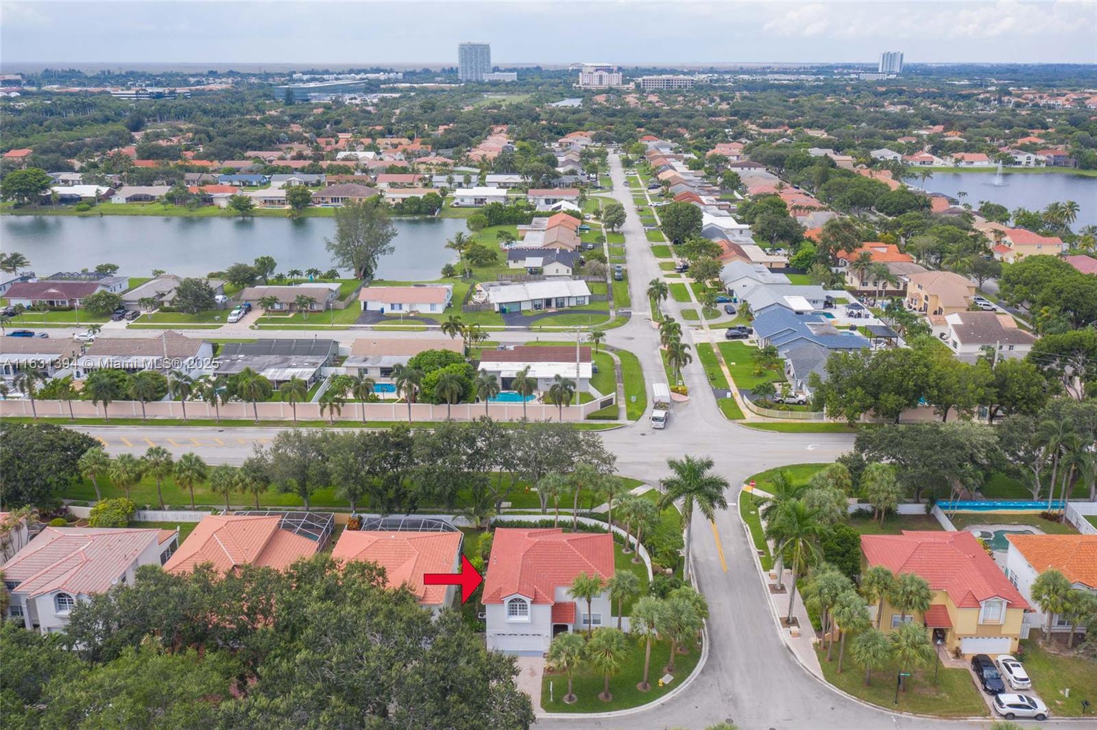 SAWGRASS PLANTATION - Residential