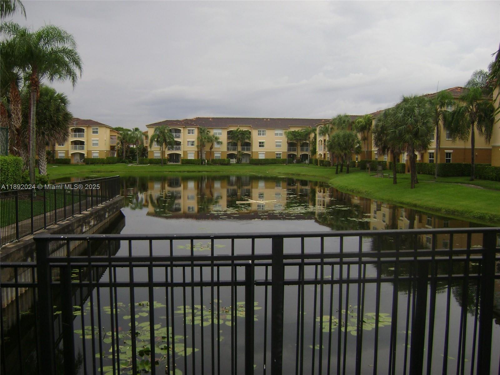 LA VIA CONDO - Residential Lease