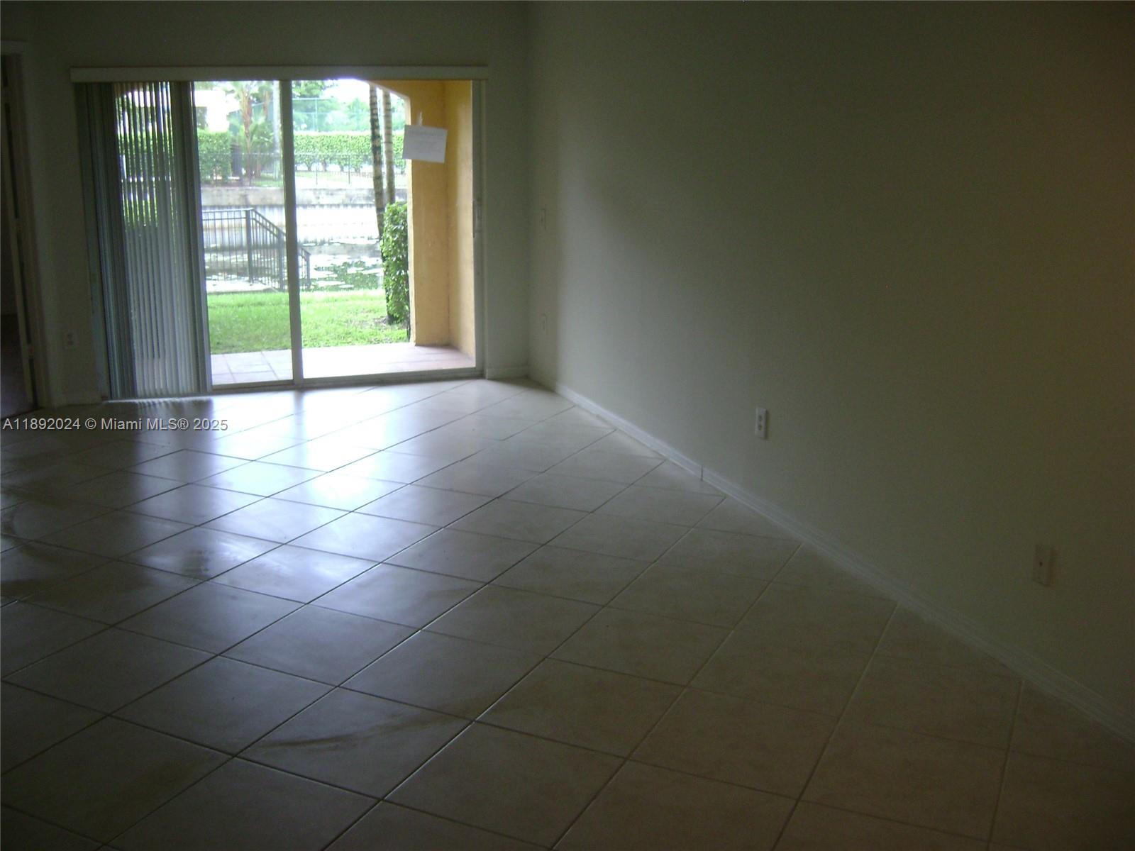LA VIA CONDO - Residential Lease