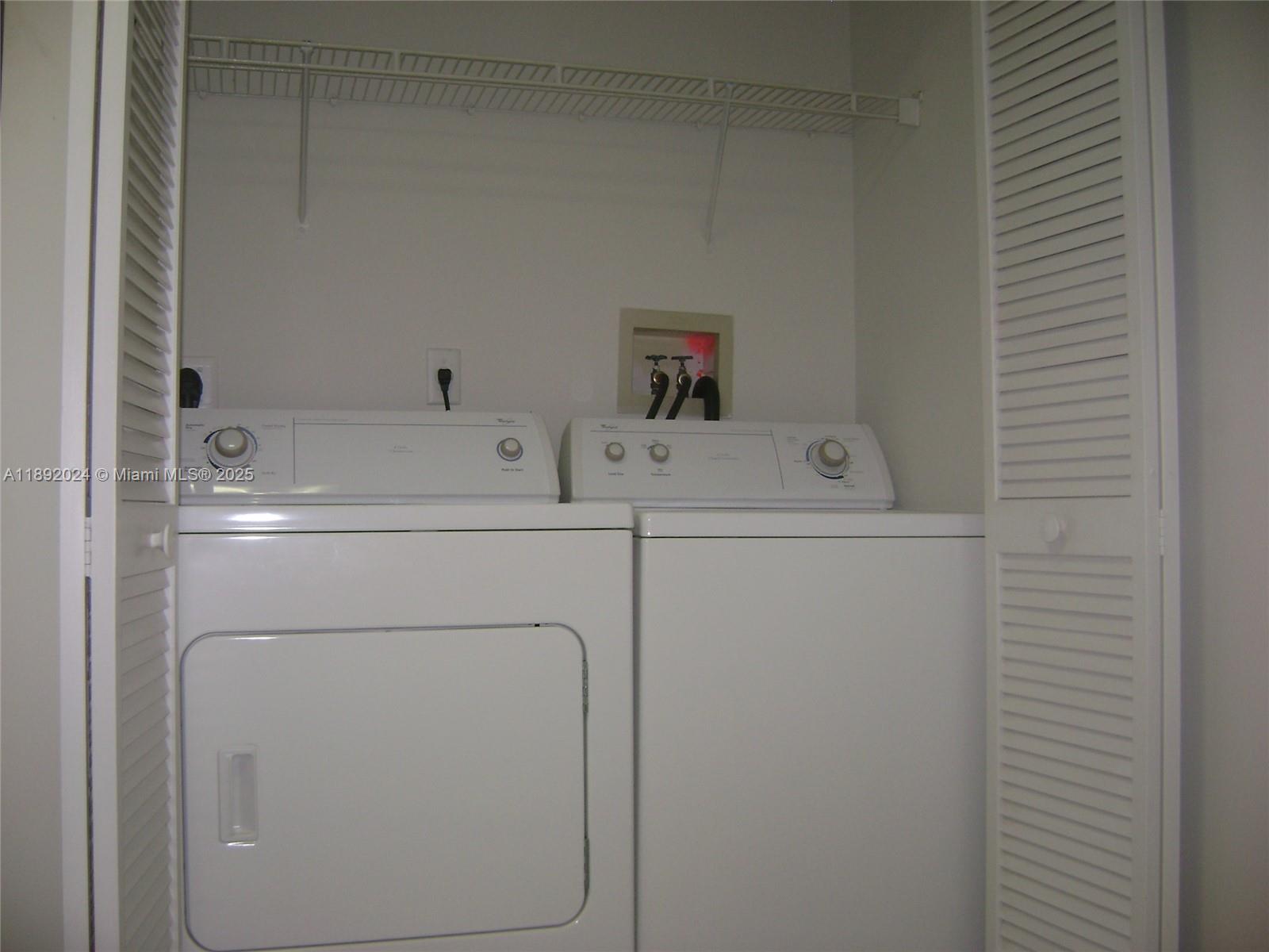LA VIA CONDO - Residential Lease