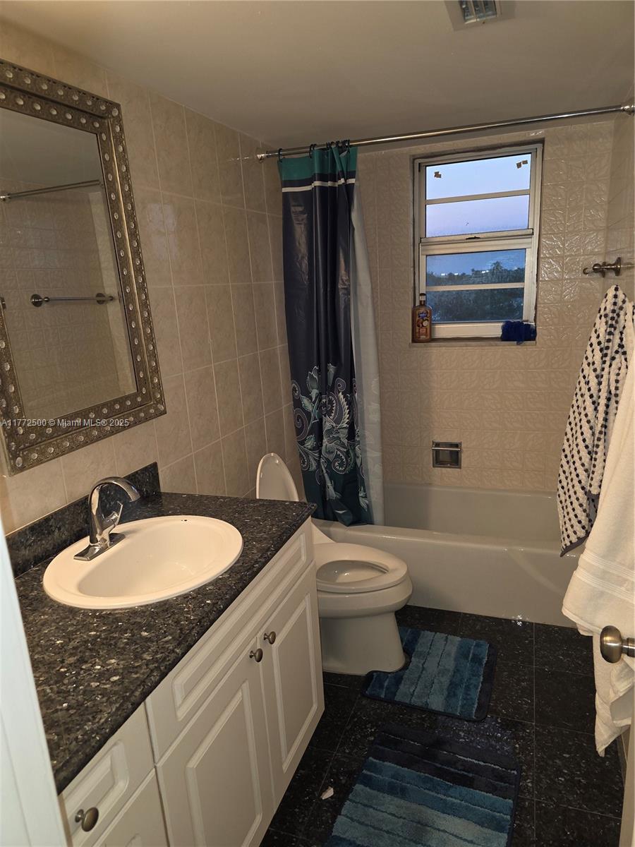 TELSTAR CONDOMINIUM INC - Residential Lease