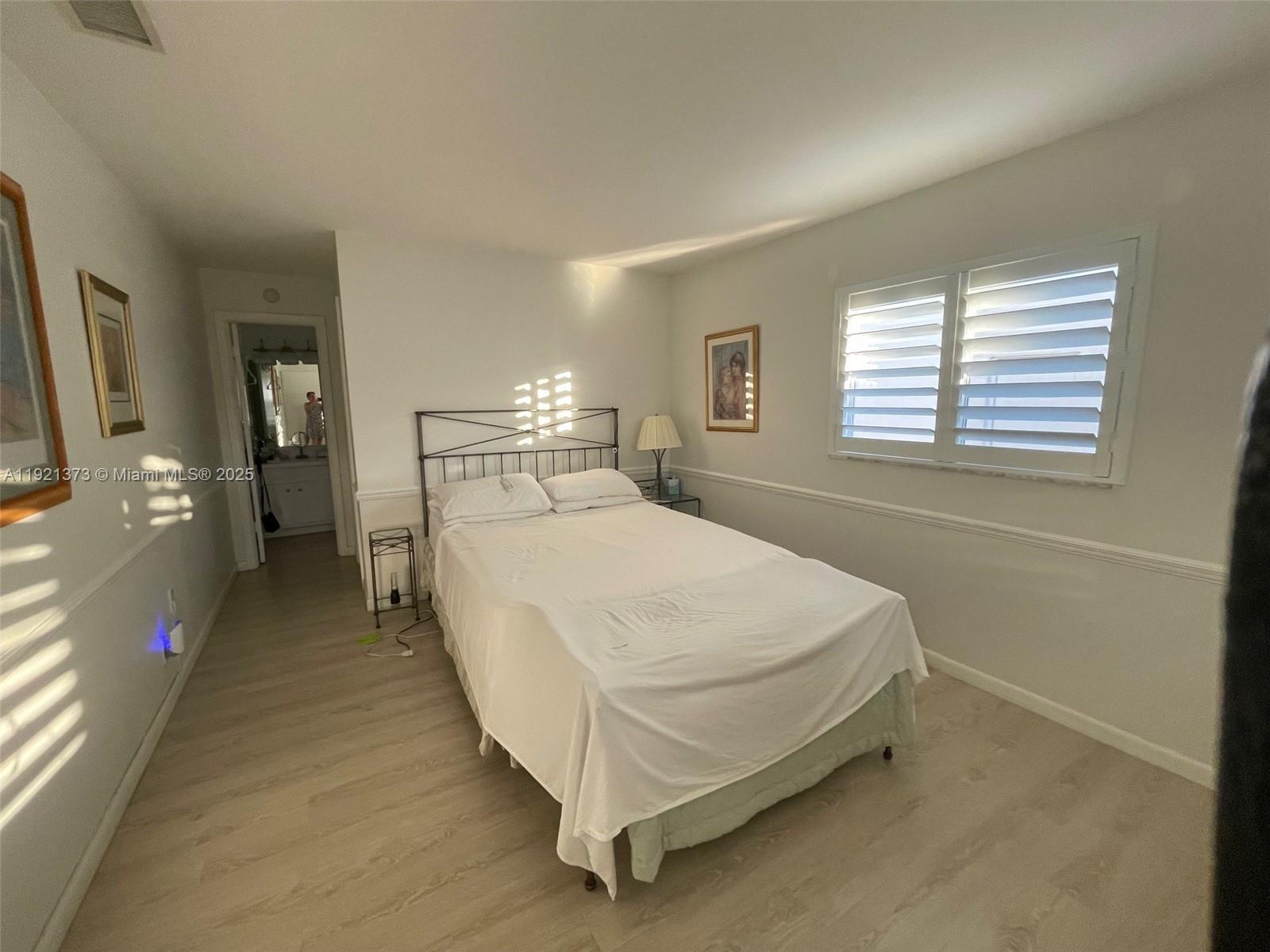 LAUDERDALE WEST 3 SEC - Residential