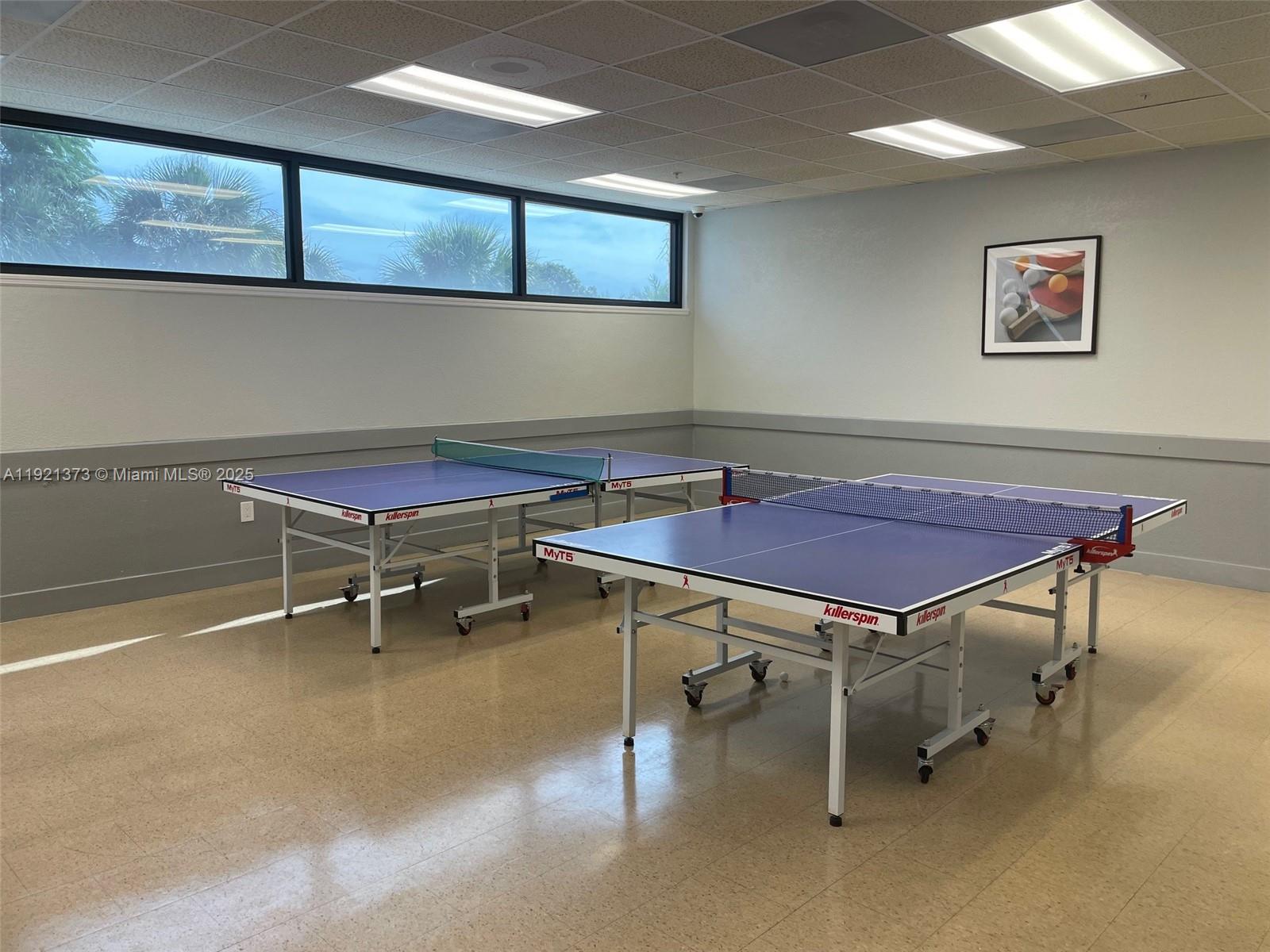 LAUDERDALE WEST 3 SEC - Residential