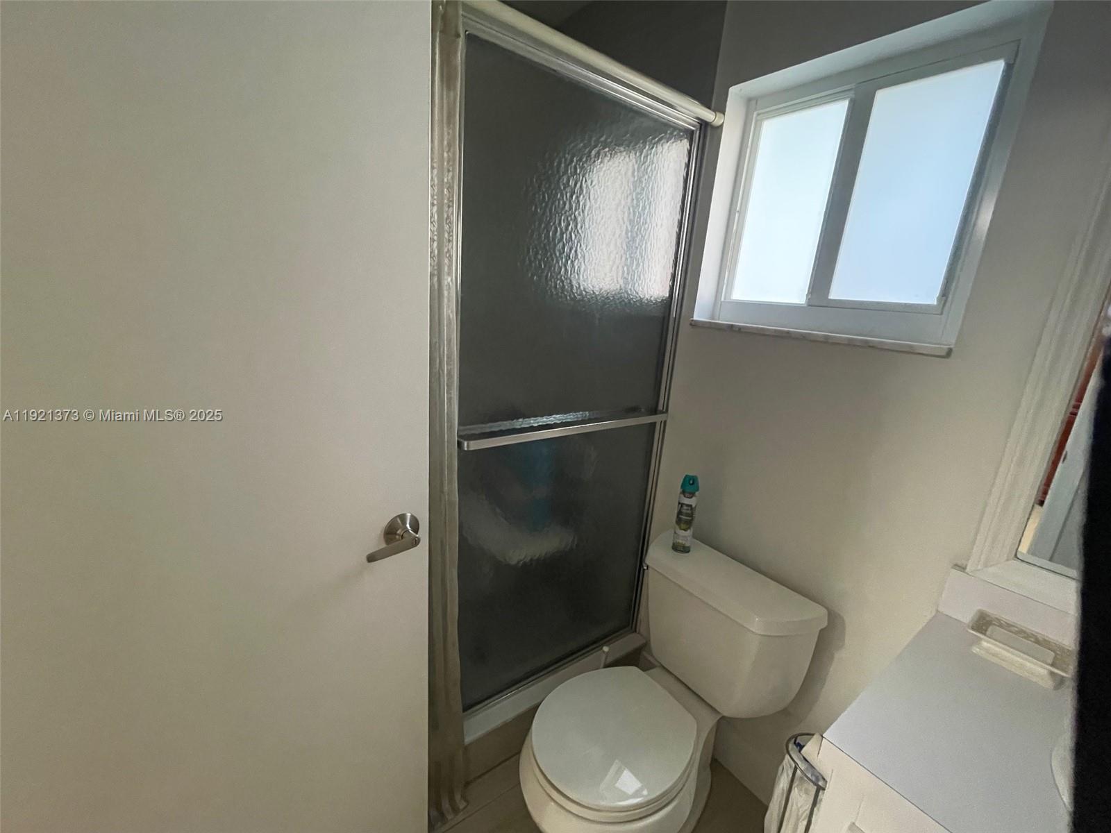 LAUDERDALE WEST 3 SEC - Residential