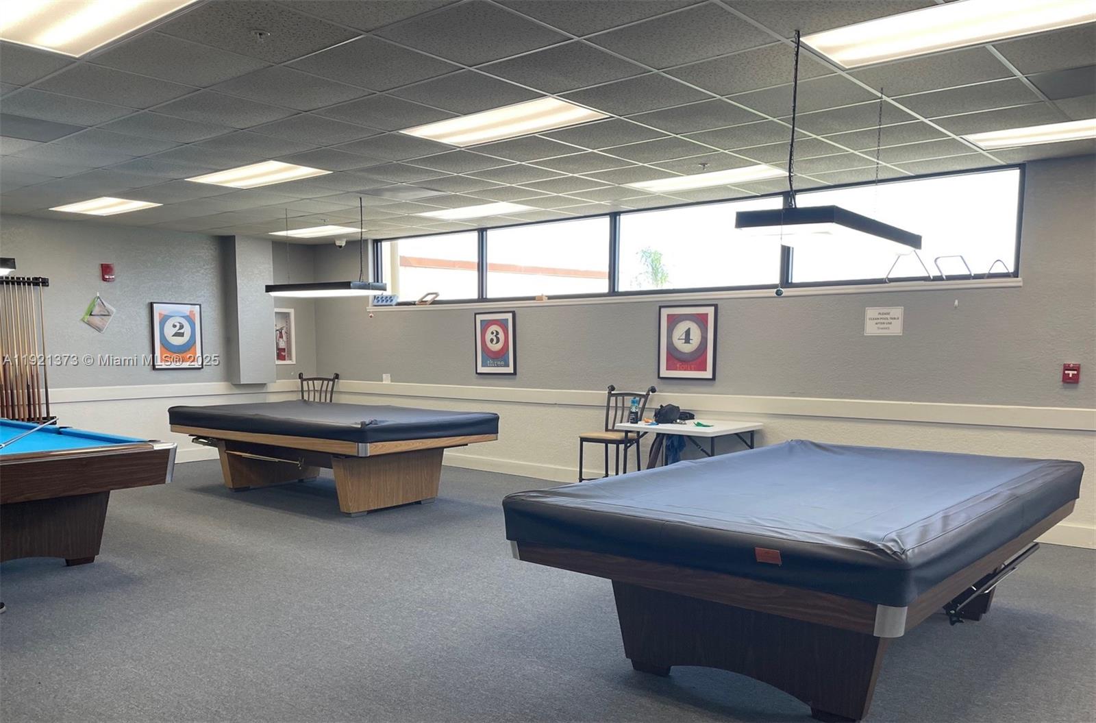 LAUDERDALE WEST 3 SEC - Residential