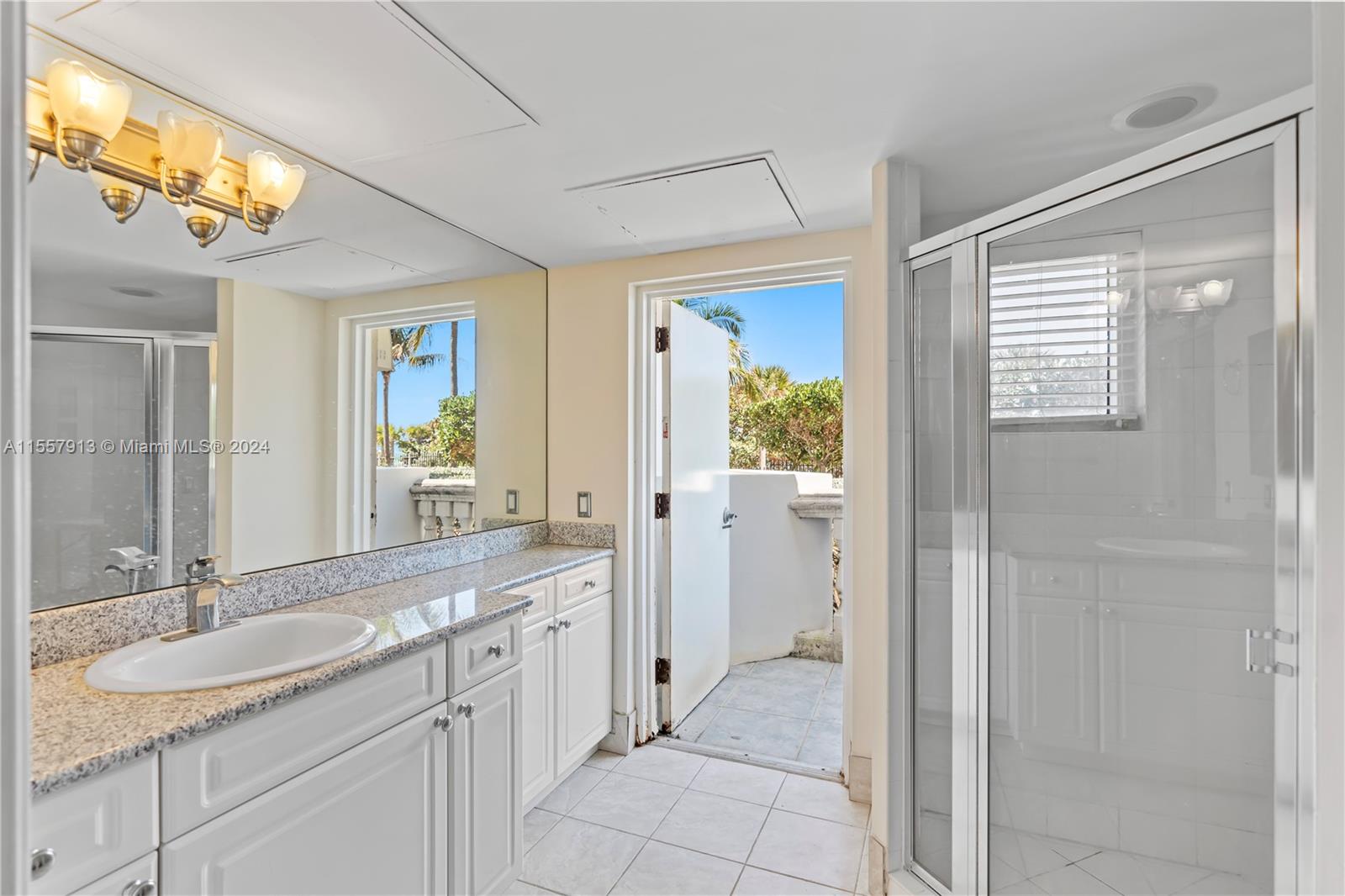 BLUE DIAMOND CONDO - Residential