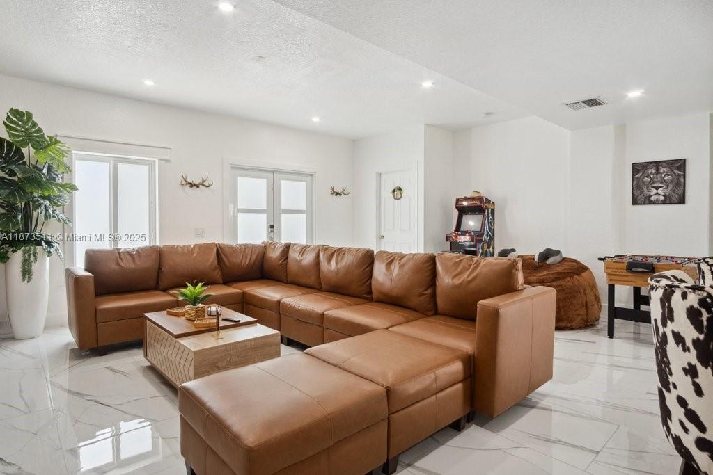 Village of Indiantown - Residential