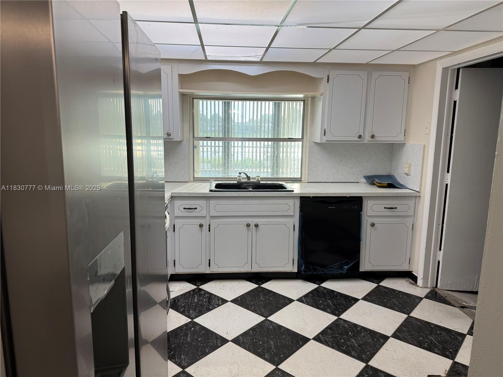 1110 NW 86th Ter