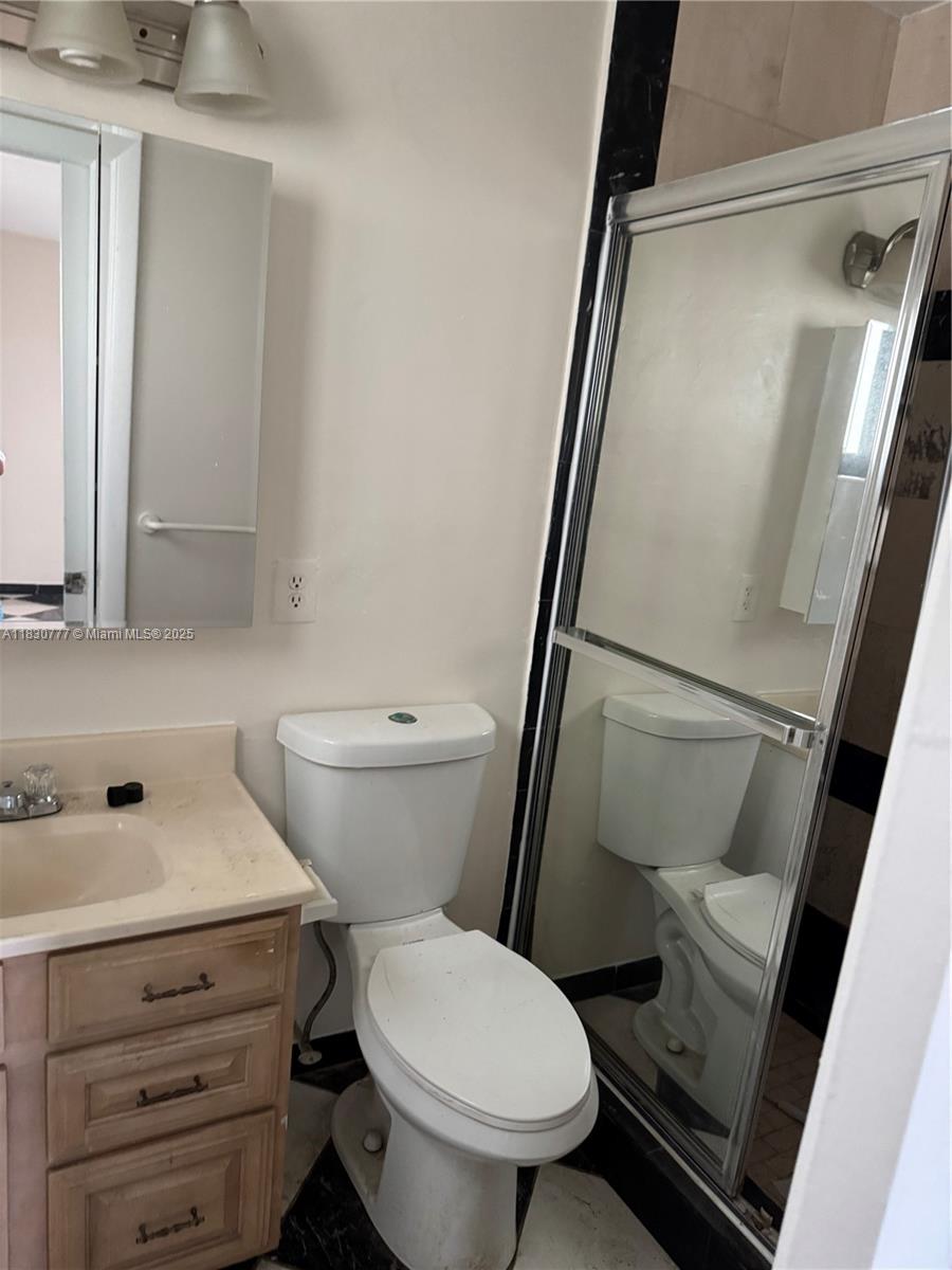 1110 NW 86th Ter
