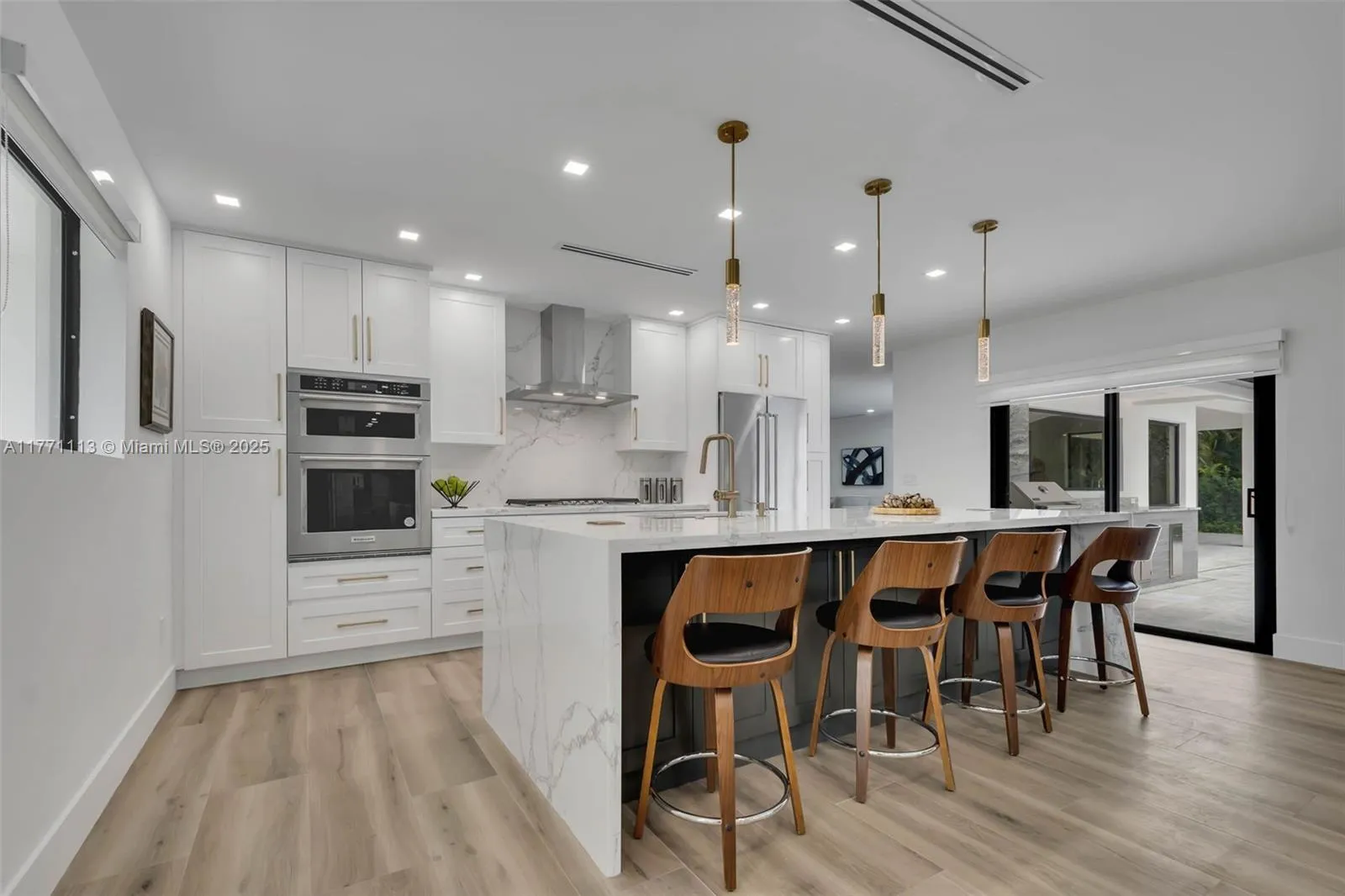 Miami, Florida 33176, United States, 4 Bedrooms Bedrooms, ,4 BathroomsBathrooms,Residential,Active,97693