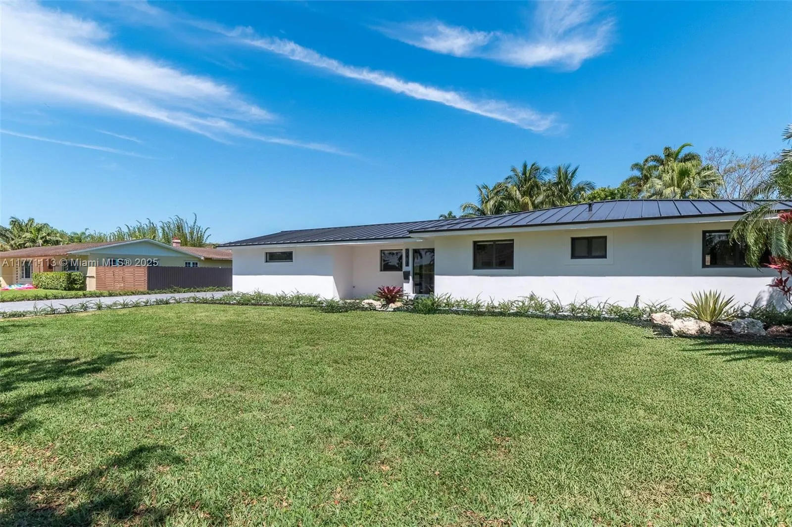 Miami, Florida 33176, United States, 4 Bedrooms Bedrooms, ,4 BathroomsBathrooms,Residential,Active,97693