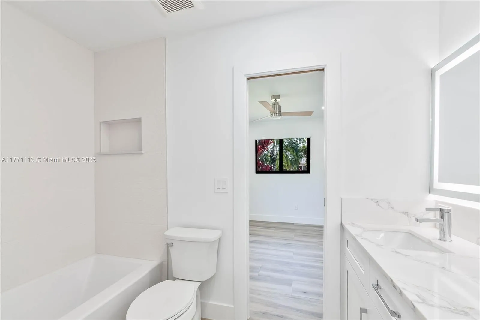 Miami, Florida 33176, United States, 4 Bedrooms Bedrooms, ,4 BathroomsBathrooms,Residential,Active,97693