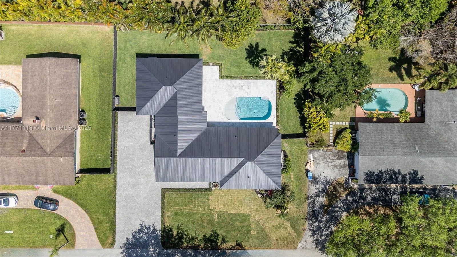 Miami, Florida 33176, United States, 4 Bedrooms Bedrooms, ,4 BathroomsBathrooms,Residential,Active,97693