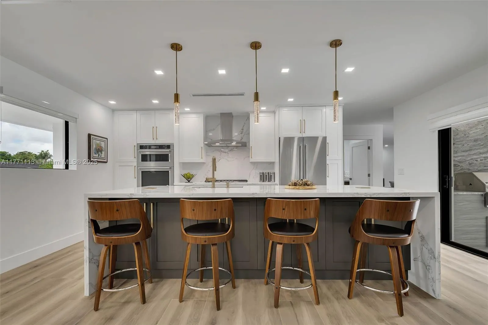 Miami, Florida 33176, United States, 4 Bedrooms Bedrooms, ,4 BathroomsBathrooms,Residential,Active,97693