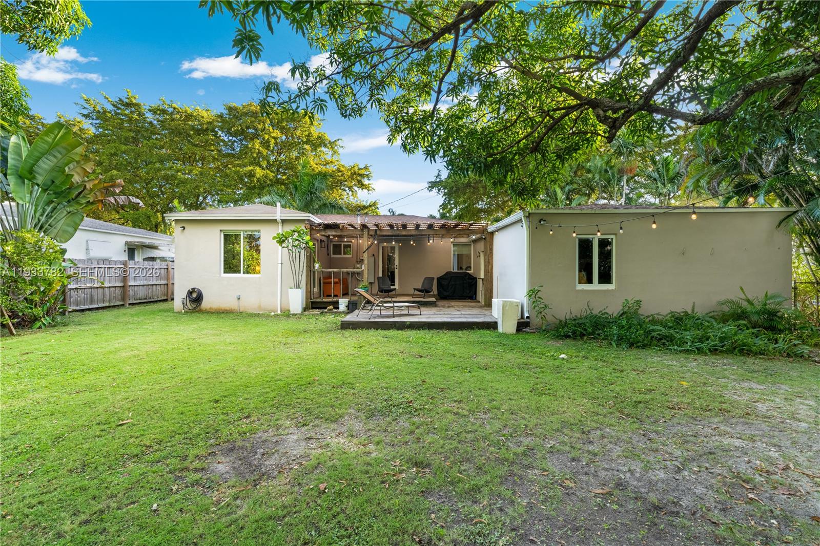 HOMEDALE - Residential