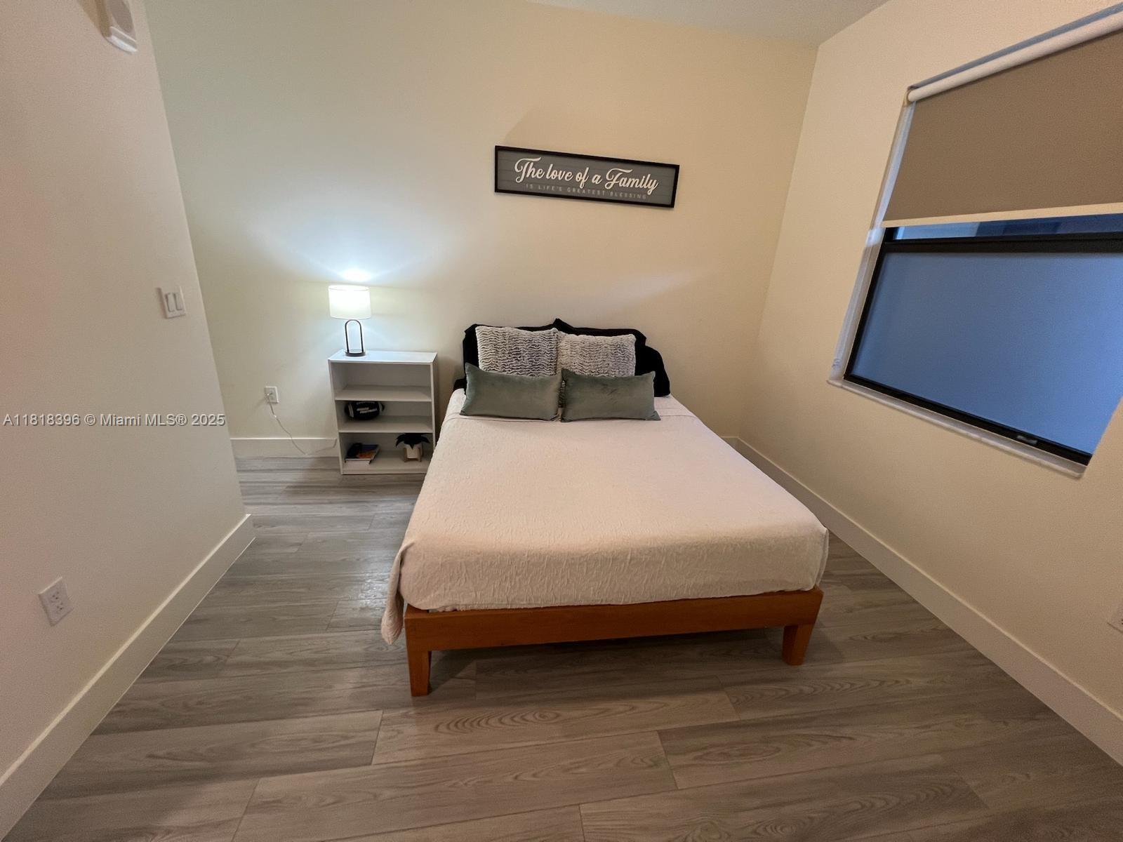 APEX AT PARK CENTRAL COND - Residential Lease