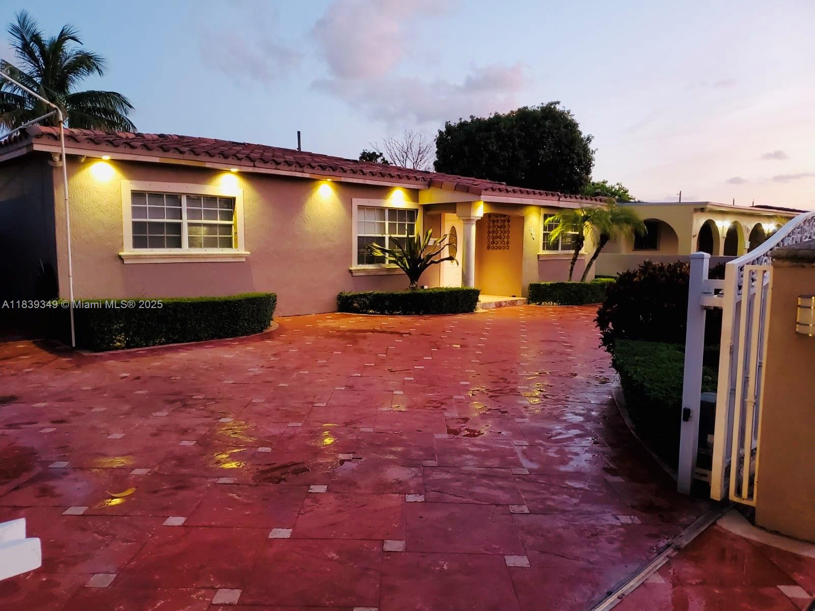 LUCY LEE SUB - Residential