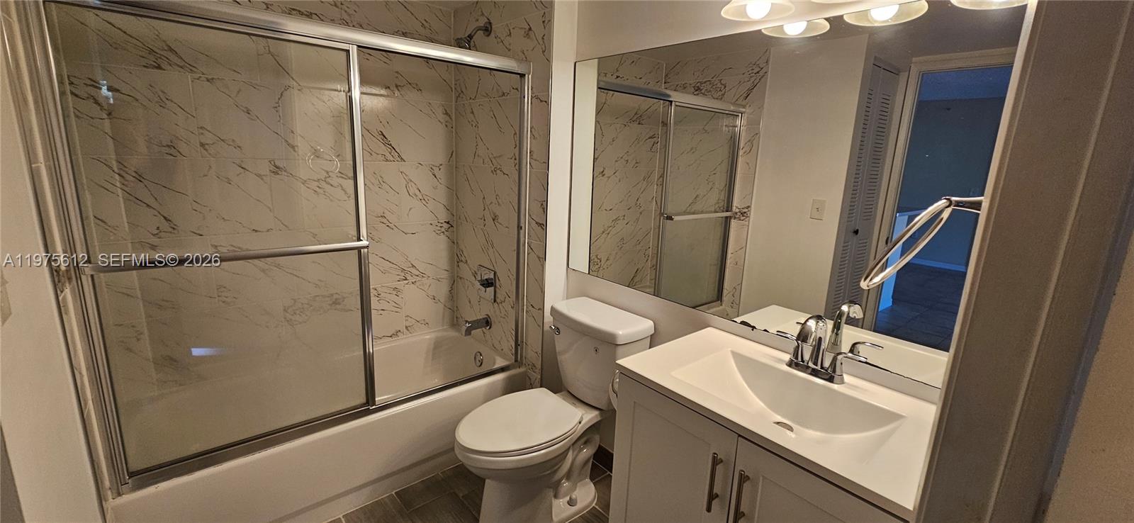 RIVIERA PALMS CONDO - Residential Lease