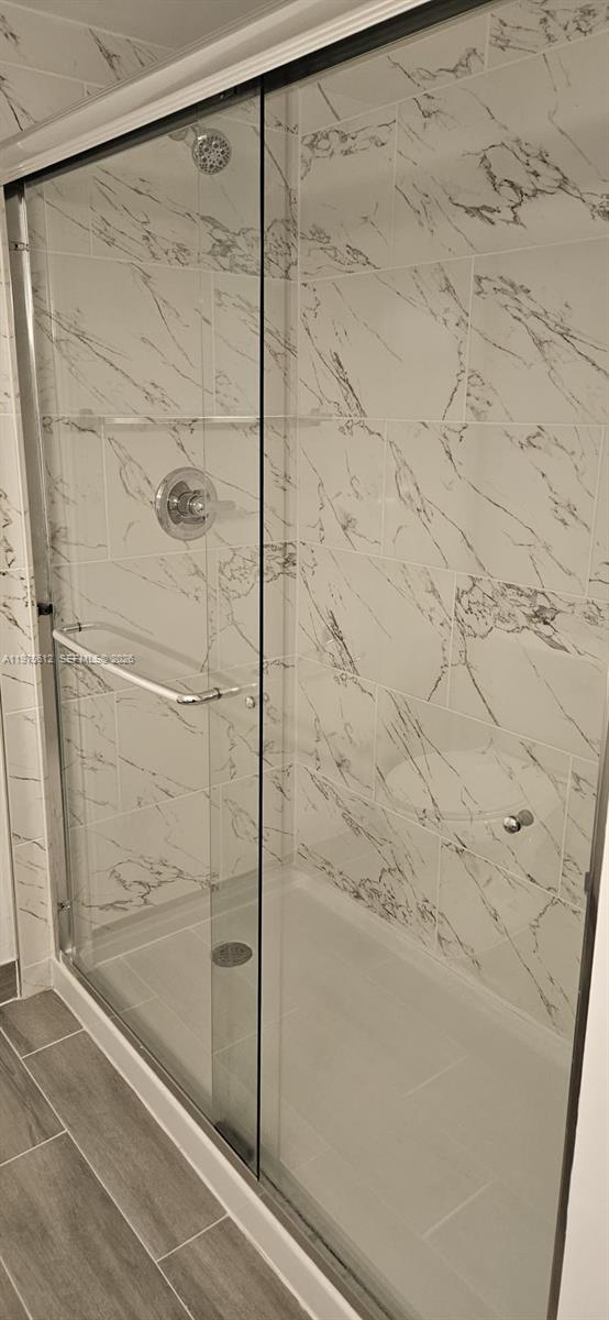 RIVIERA PALMS CONDO - Residential Lease