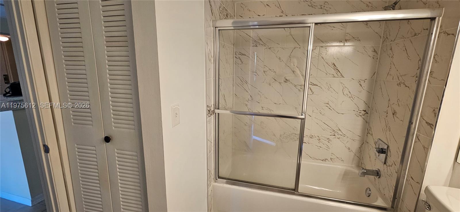 RIVIERA PALMS CONDO - Residential Lease