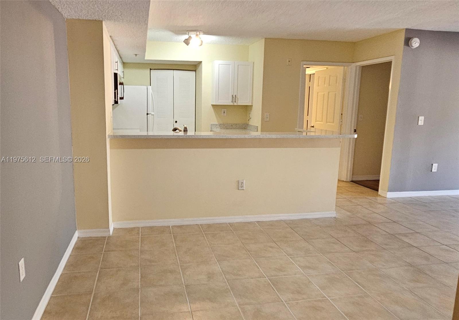 RIVIERA PALMS CONDO - Residential Lease