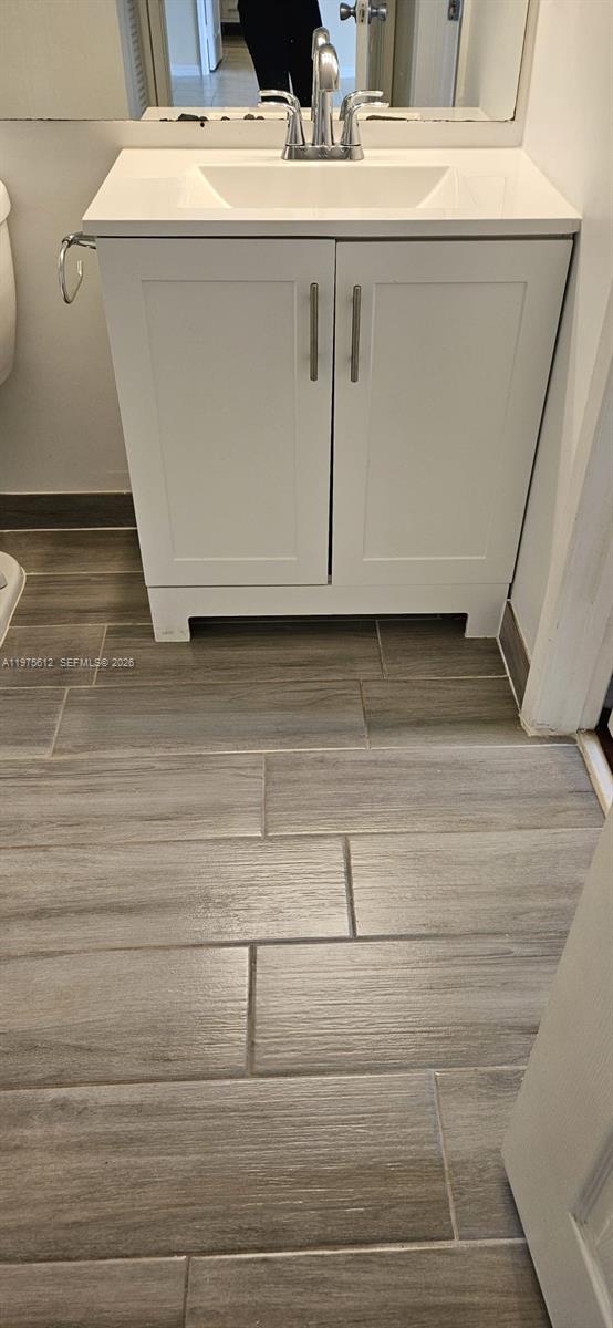 RIVIERA PALMS CONDO - Residential Lease