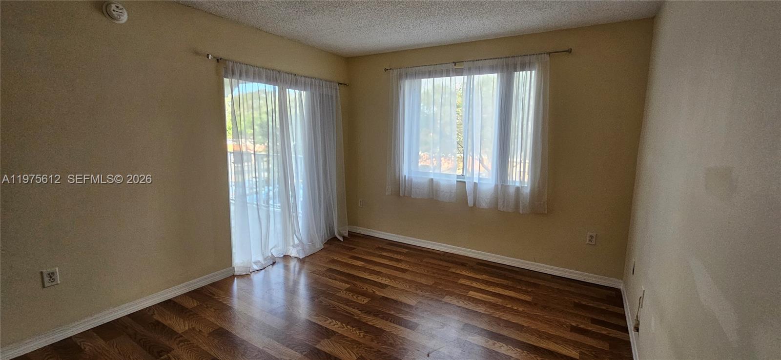 RIVIERA PALMS CONDO - Residential Lease