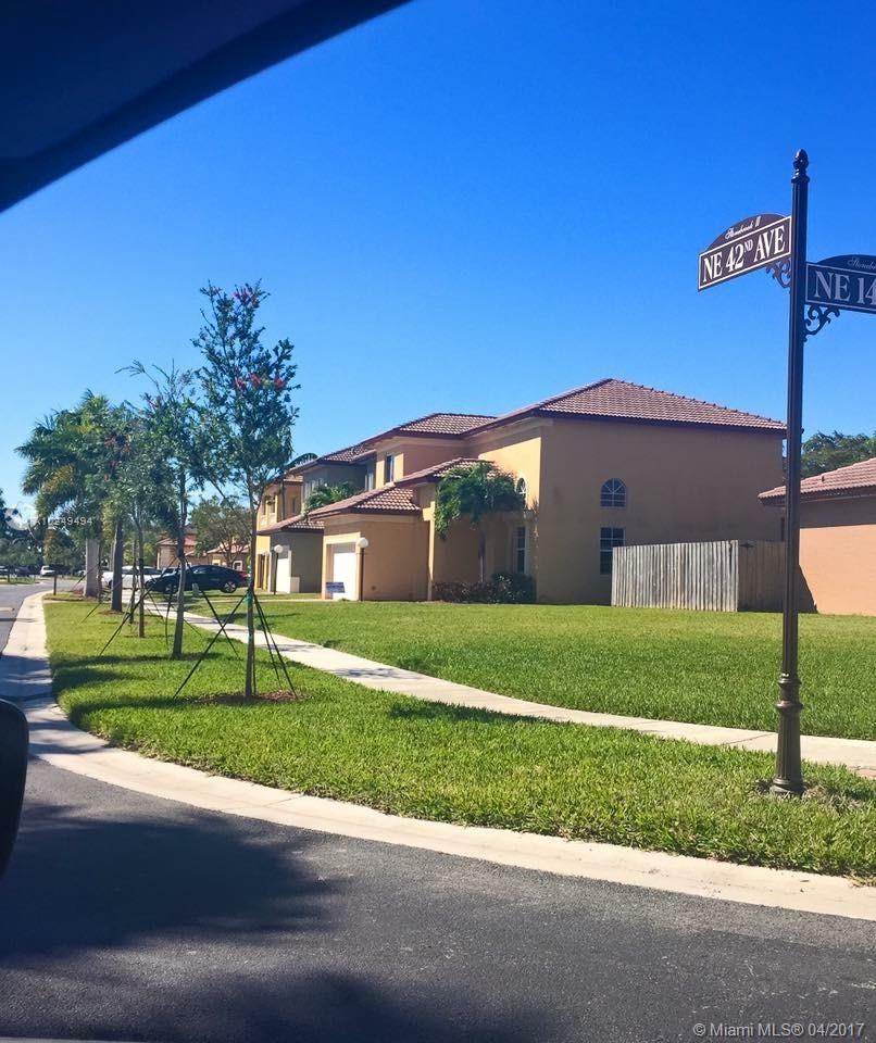 CRISTYS HOMES - Residential