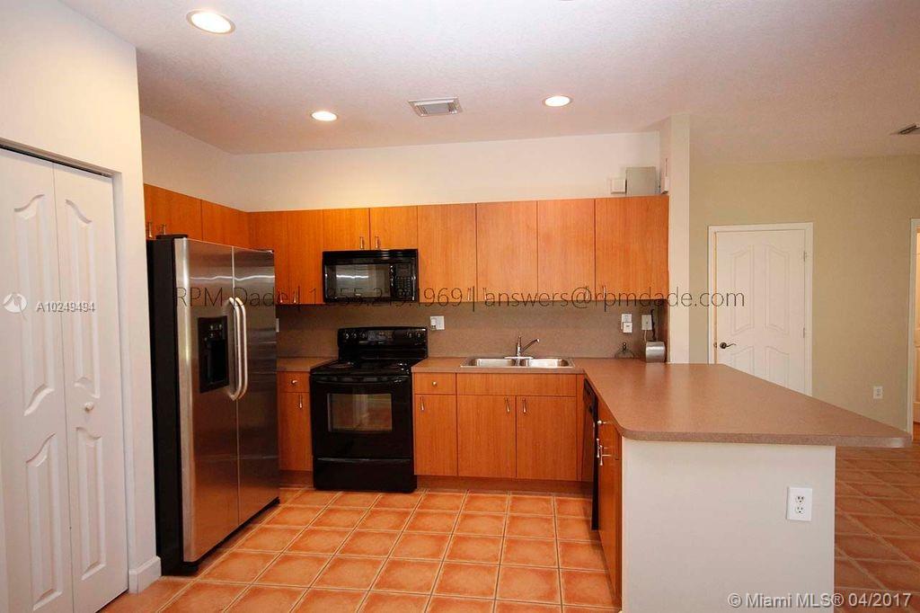 CRISTYS HOMES - Residential