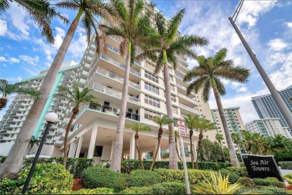 Photo of 3725 S Ocean Dr #411, Hollywood, FL 33019 (MLS # A11525893)