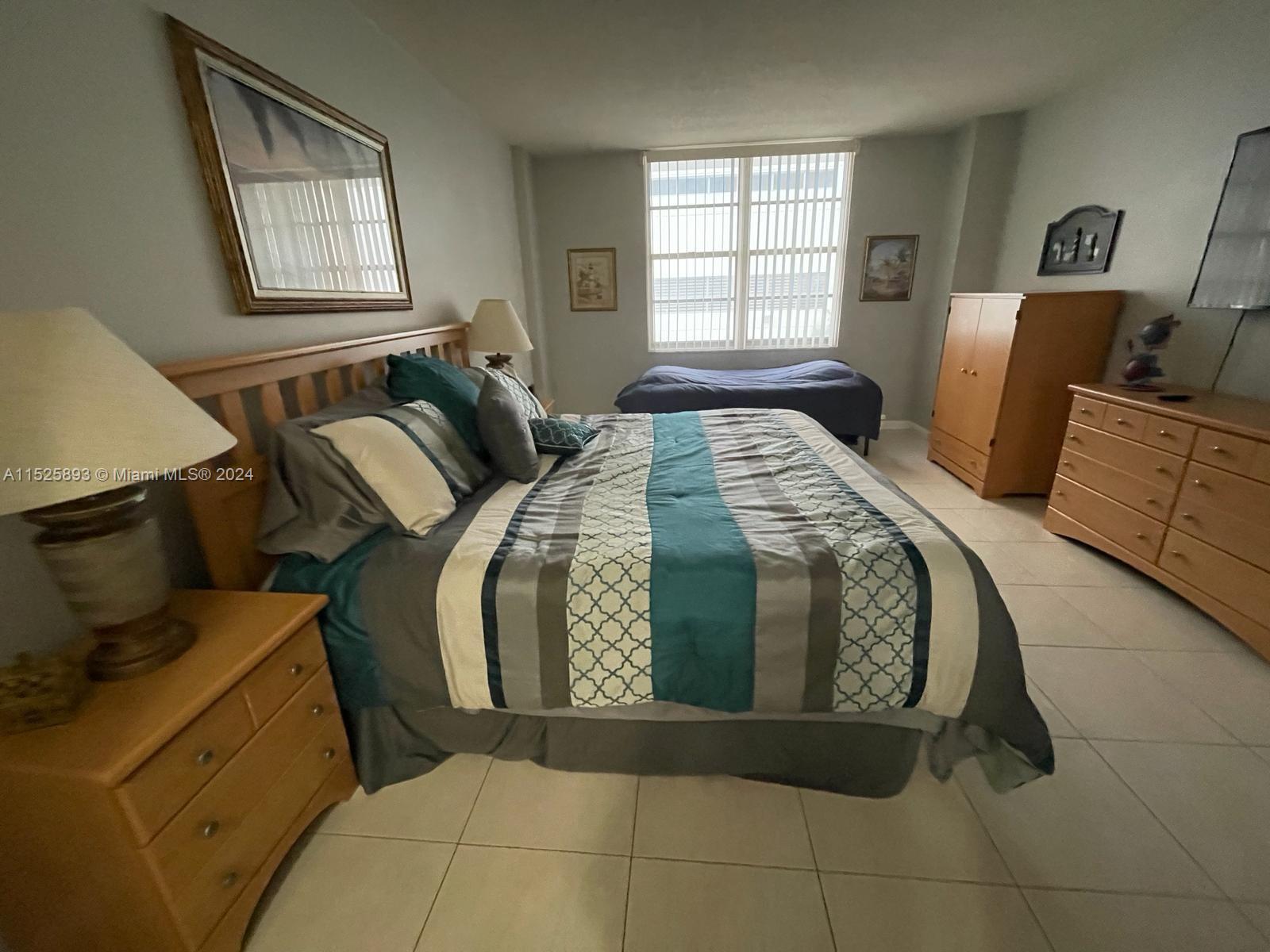 SEA AIR TOWERS CONDO - Residential Lease