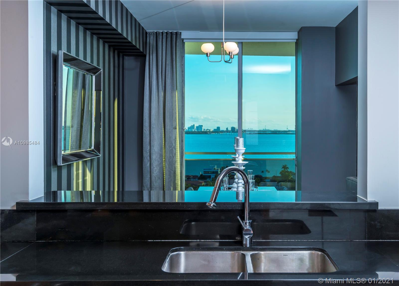 THE LEXI CONDO - Residential